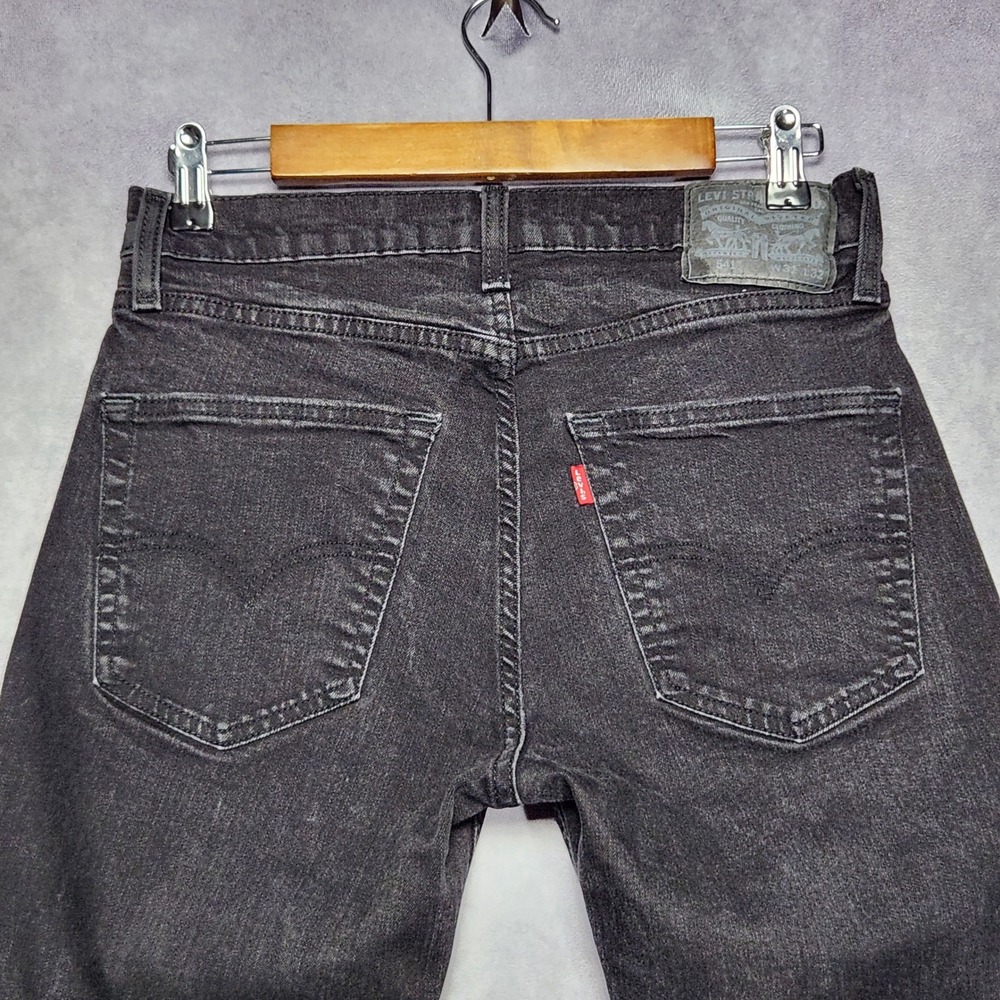 Levis 541 Athletic Taper Mens Black Denim Jeans 31x32 (Measures 30x30)